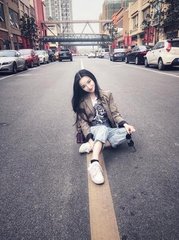 2025年新澳门和香港2025年正版资料免费大全：,全面释义、专家解读与落实 - 警惕虚假宣传传_: 脉动社会的热点，大家期盼的答案是什么？